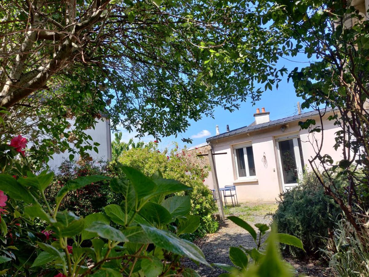 Maison Calme "Entre Terre Et Mer" - Proche Gare - Stationnement - Jardin 圣布里厄 外观 照片